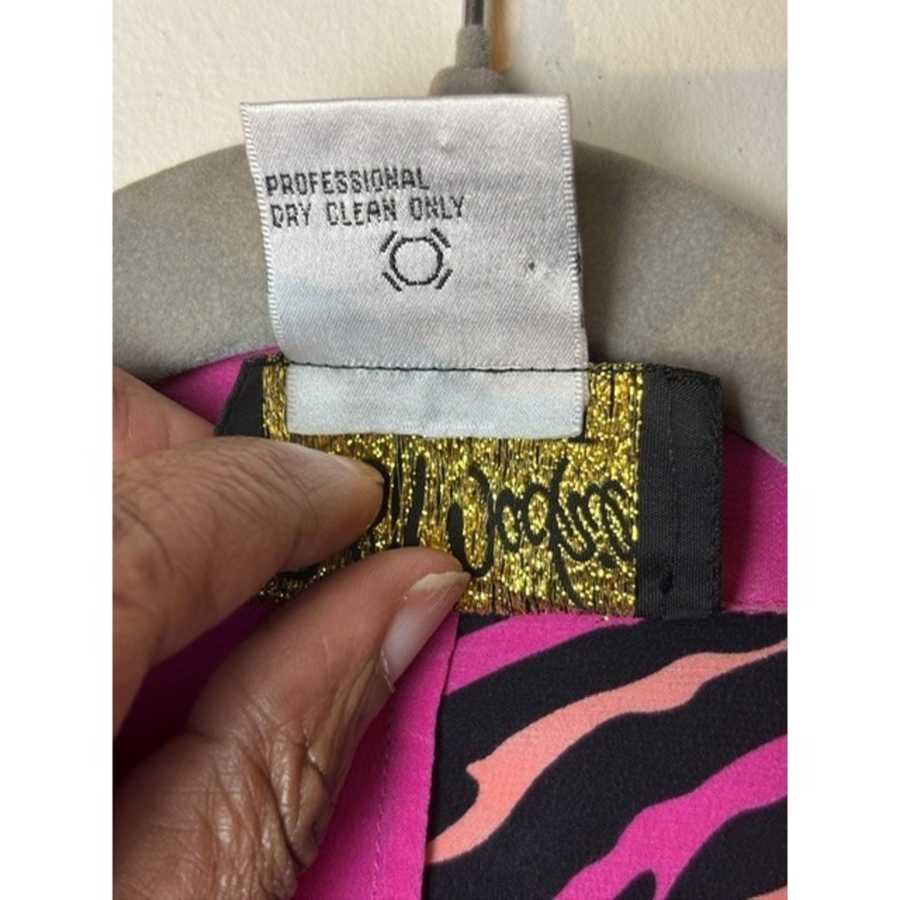 Womens Medium Bob Mackie Wearable Art Button-Up Shirt Pink Black Animal Print - Picture 5 of 6